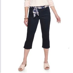 NWT Croft & Barrow Capri Jeans Dark Blue size 12 or 16 21” inseam mid rise